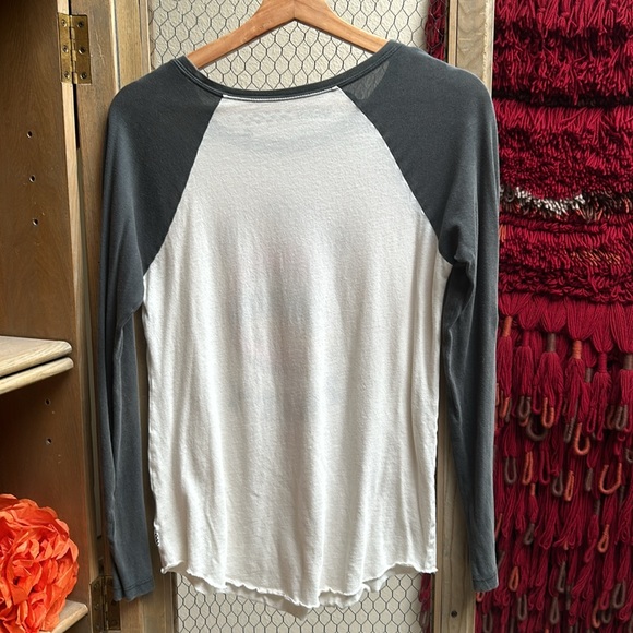 Vans Hot 'N' Tasty Baseball Tee - Picture 8 of 9